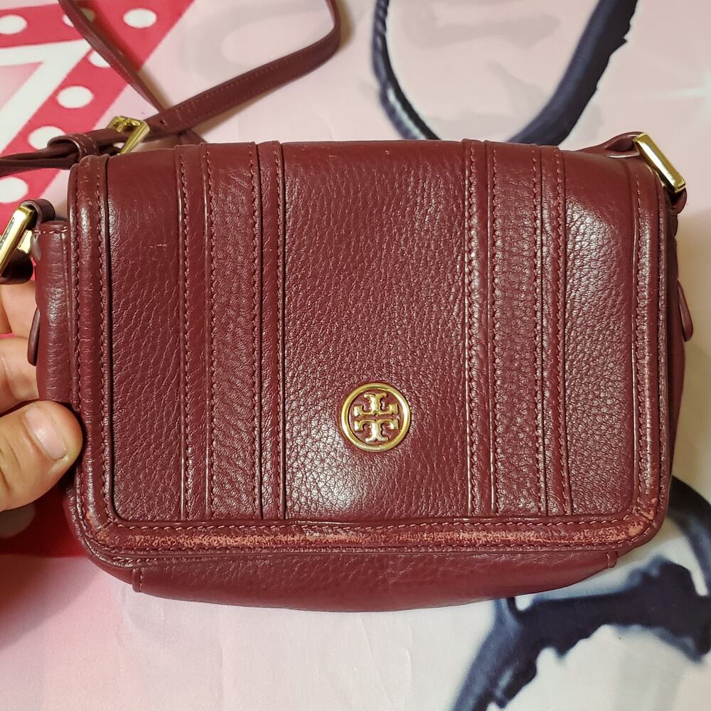 TORY BURCH Robinson Burgundy Red Leather Small Crossbody Bag